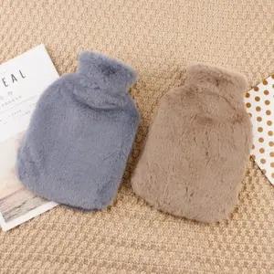 부드러운 퍼온 온수 팩 휴대용 온수 찜질 팩 수족냉증 따뜻한