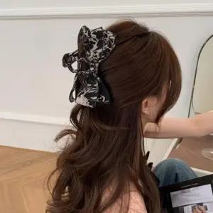 [신상오픈런]리본집게핀 여성스러운 꽃무늬 플롤럴 왕머리핀 (30317397)