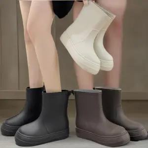 [신상오픈런]여성용 여름 발목 무지 색상 레인 부츠 (33650274)
