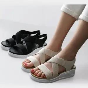 [신상오픈런]여성 단색 니트 크로스 스트랩 편안한 샌들 (34223692)