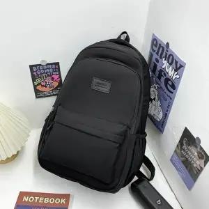 스트릿패션 여행용 중학생백팩 경량 간편한 백팩