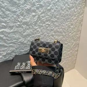 여친 가을 캐주얼 크로스백 숄더 미니백 스퀘어백 페미닌한 체인 원픽3