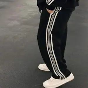 남친 캐주얼 봄 추동 긴팔세트 고급 트레이닝 세트 스트라이프 가디건 기모 패피3