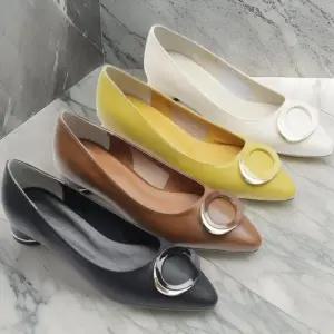 [신상오픈런]뾰족코 여성구두 직장인 오링 메탈 낮은굽 가죽펌프스 (30904041)