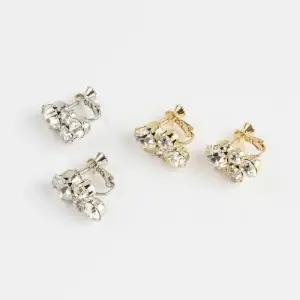 [신상오픈런]큐빅귀걸이 블링 데일리 금색 은색 원터치이어링 (29965116)