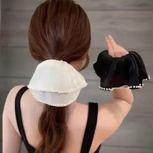 [신상오픈런]여성 러블리 진주볼륨 곱창 헤어밴드 빅사이즈 (41563985)