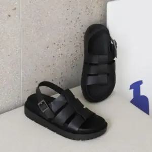 [신상오픈런]여성용 캐주얼 다중 스트랩 키높이 슬링백 샌들 (39079881)