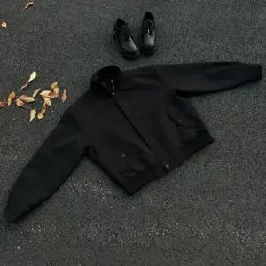 원더우면 남성 블랙 춘추 쇼트 자켓 차이나 항공 점퍼 OPH3