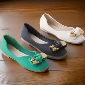 [신상오픈런]여성 심플 고급가죽 금속 리본 플랫 슈즈 (32967145)