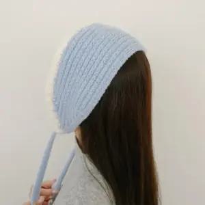 [신상오픈런]여성 투톤 하찌 니트 귀마개 6가지 색상 겨울용 (41568300)