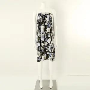 와코루 브랜드관 이월상품 신축성좋은 수입 폴리스판 큰꽃나염 골프가운 WGN356WL 1209887