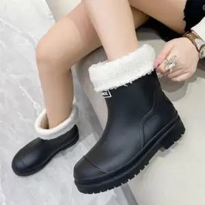 [신상오픈런]털탈부착 둥근코 방수 여성작업화 겨울장화 앵클부츠 (29739331)