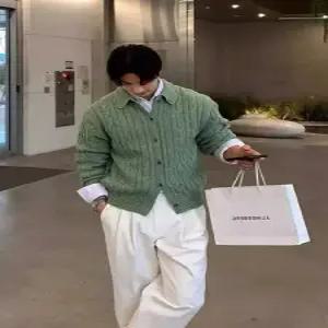 니트 네이비 남사친 캐주얼 빈티지 카디건 럭셔리 꽈배기 붐 패피1