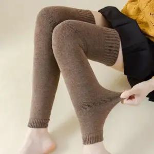 [하프클럽/셀러허브_여성트랜드패션]겨울 방한 니트 허벅지 레그 워머 다리