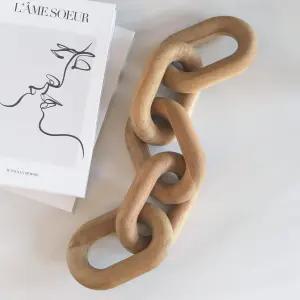 내추럴 우드 체인 링크 데코 - 커피 테이블 TV 스탠드 및 거실용 21인치 라이트 미디엄 장식용 오브제