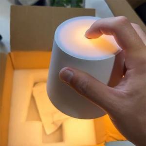 3가지 색상의 무선 병 테이블 램프 터치 컨트롤 및 무단계 디밍 방수 IP54 바 와인 책상 조명