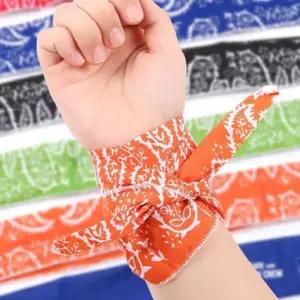 [신상오픈런]페이즐리스카프 여름 시원한 필드룩 야외활동 라이더 (30321915)