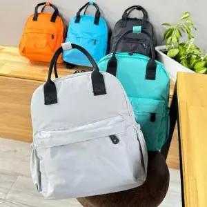 [패션] 일상에서 사용하기 좋은 데일리 학생 다양한 색상 손잡이 고정 할수 있는 캐주얼 앞포켓 지퍼 백팩