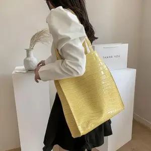 [패션] 스네이크 레더 여성 토트백 빅 숄더백 MSB016