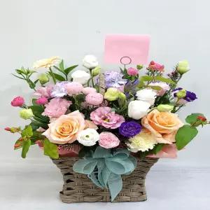 이지플라워 꽃바구니 널그리며 기념일 고백 축하 생일 선물 꽃배달