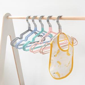 비스토어 논슬립 키즈 아기옷걸이 1P