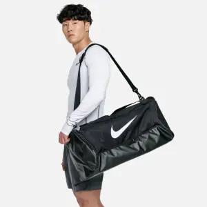 나이키 브라질리아 M 더플백 9.5 (60L) DH7710-010