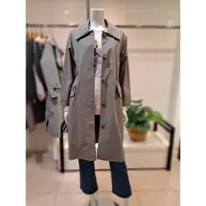 [롯데백화점]요하넥스 루즈핏 홀겹 트렌치코트(J3A3Y03)