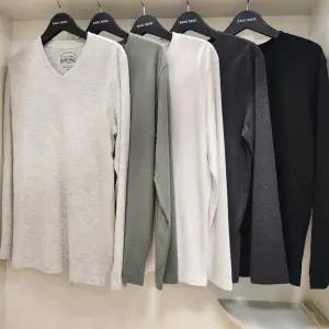 [뱅뱅] HC15 뱅뱅 남성 봄 가을 얇은 브이넥 면 무지 긴팔 티셔츠 뱅뱅,얇은긴팔, (S19355860)