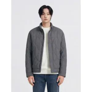 [롯데백화점]폴햄 남성  가로항아리 퀼팅 하이넥 경량 점퍼  PHE4JP1352