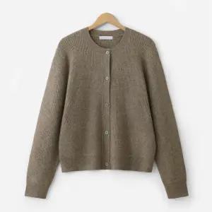 [엠엔씨][MNC] 쫀쫀 캐시라이크 가디건 (MDCD274TE)