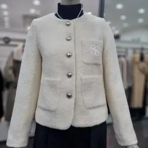 시슬리 부클 트위드 자켓 SAJKA2411 아이보리,블랙_DJ 1027763