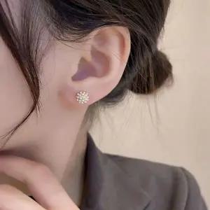 [하프클럽/]꽃 인기 여성 진주 귀걸이 감성 패션 예쁜 웨딩 촬영