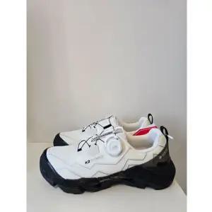 플라이하이크 스카이 W2 FUS26G11