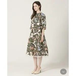 [손정완](타임스퀘어점패션관)유화 나염 원피스ZOP5151040