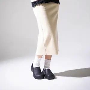 겨울 방한화 보아털 클로그 겨울슬리퍼 초경량 실내외겸용 미끄럼방지 방수 조리화 주방화 주방안전화