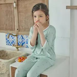 수아팜 [정상가 29900원] 여아 피쉬냥 젤리 7부 내의 세트