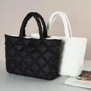BR_2056 대 패딩 토트백