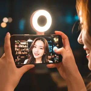 휴대폰 카메라 라이트 맥세이프 접이식 셀카 스마트폰 카메라 조명 촬영 휴대용 각도 밝기 조절 화이트