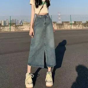 밑단 트임 데님 에이라인 롱 스커트 청치마