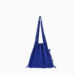 조셉앤스테이시 Lucky Pleats Knit S Royal Blue
