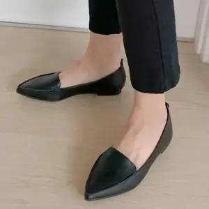 (올핀)발편한 로퍼 캐주얼 정장 스타일 출근룩 여성 신발