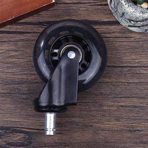 1개 사무실 의자 캐스터 휠   바닥에 적합하며 맥세이프함  원목 포함  3인치 고무 교체용  책상