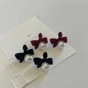 벨벳 리본 진주 크리스마스 연말 파티 미니 은침 925실버 고급