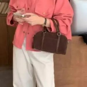 [다잇템] 여성 세무 쁘띠 보스턴 일상 베이직 핸드백