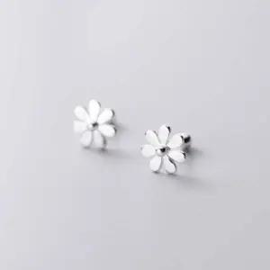 [셀러에이드]플라워 모티브 서지컬 데이지 피어싱 귓바퀴 포인트