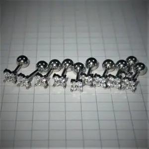 네잎클로버 귀걸이 심플 데일리 포인트 장식 이어링