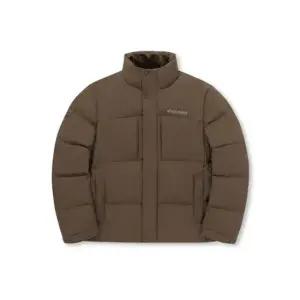 디스커버리 DISCOVERY EXPEDITION 남성 레스터G 하이넥 구스다운 숏패딩 (DBROWN) DMDJ63056-BRD 389647