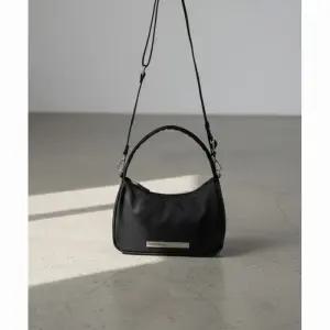 마르헨제이 셀리나 리젠나일론 토트백 크로스백 여성 숄더백 가방