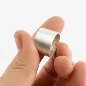 [신상오픈런]볼드링 빈티지 유광 택1 두꺼운 여자은반지 무광 (29965342)