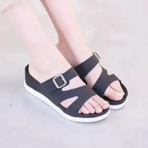 [신상오픈런]여성용 여름 가죽 버클 스트랩 샌들 슬리퍼 (39079904)